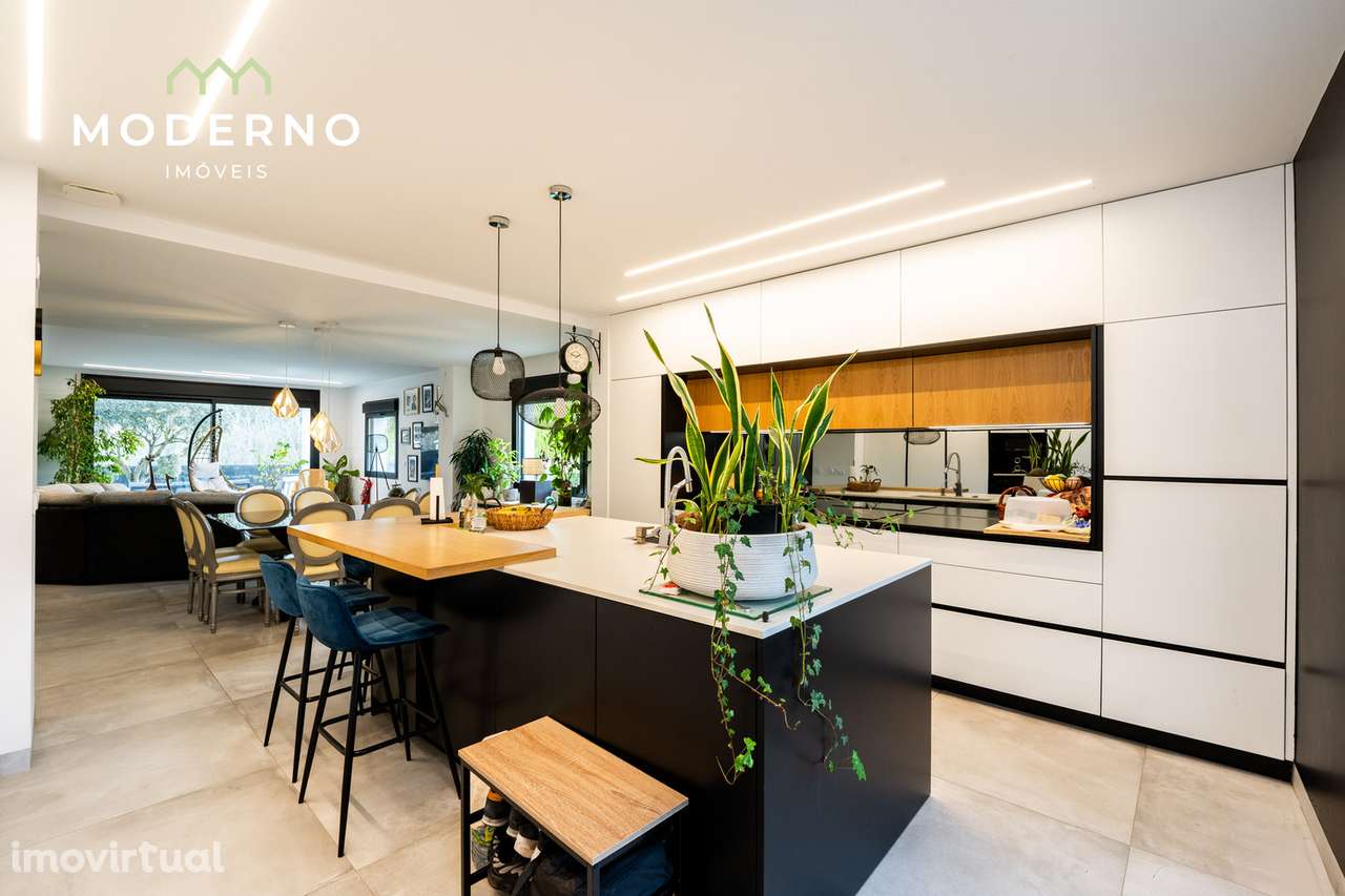 Moradia T4 + T2 + T1 com piscina e terreno – Foz, Mata Mourisca - Grande imagem: 5/60
