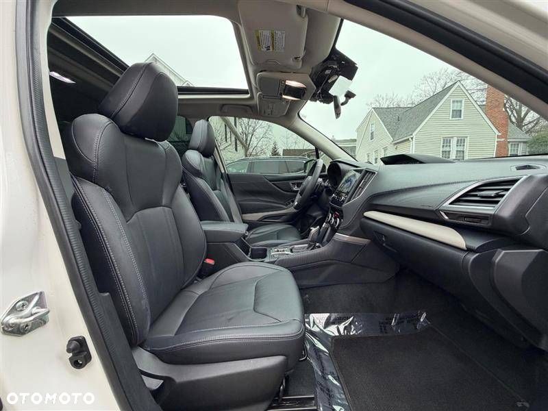Subaru Forester 2.0 i Active Lineartronic - 16