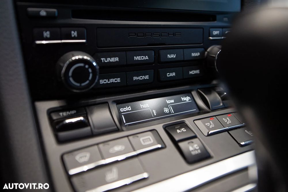 Porsche Cayman PDK - 24