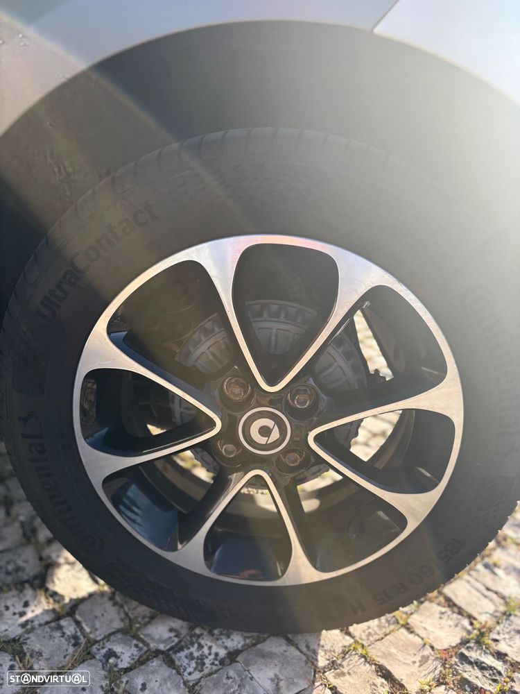 Smart ForTwo Coupé 1.0 mhd Passion 71 - 12