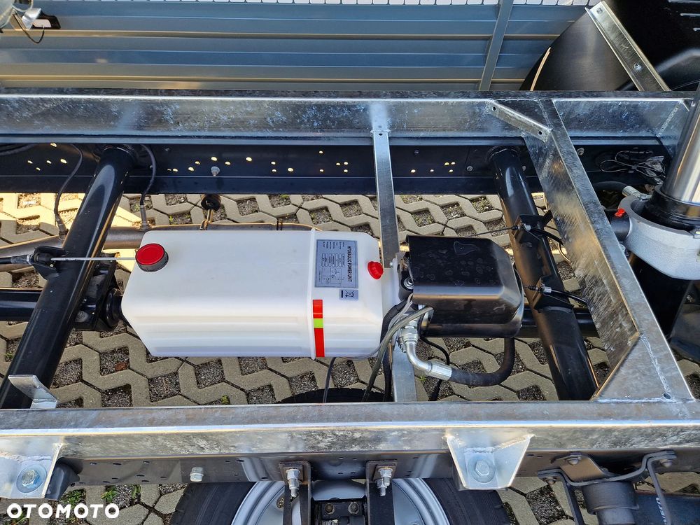 Iveco DAILY kiper WYWROTKA 3 stronna - 24