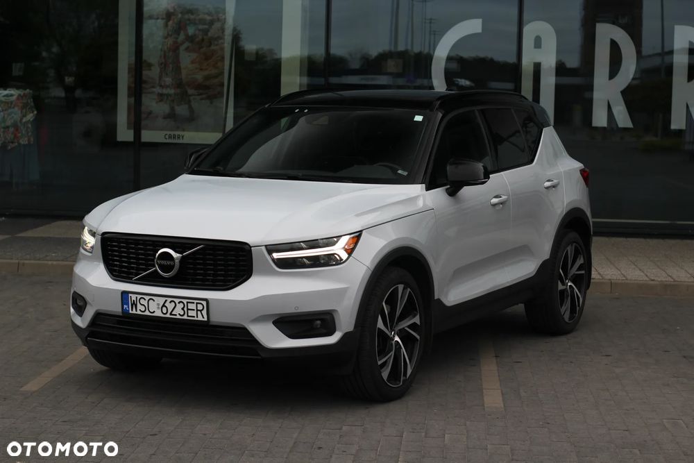 Volvo XC 40 T5 AWD R-Design - 1