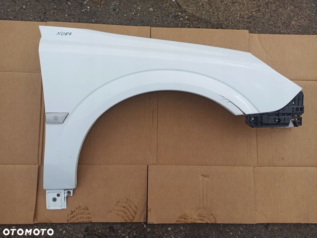 Błotnik prawy przód OPEL VECTRA C LIFT SIGNUM Z474 - 1