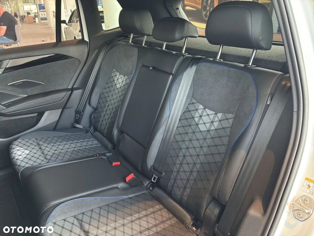 Volkswagen Tiguan - 7