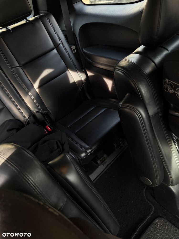 Dodge Durango - 10