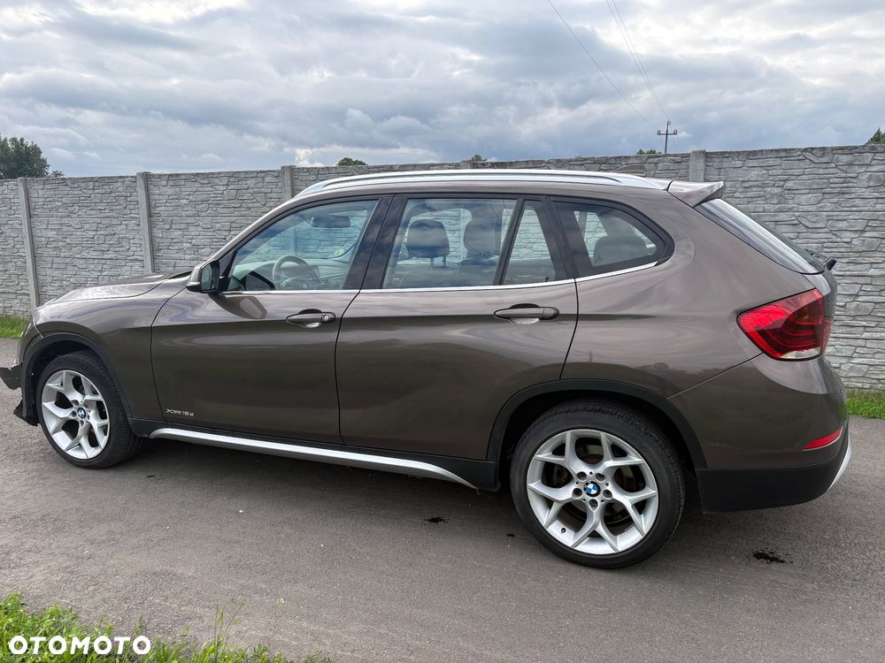 BMW X1 xDrive18d xLine - 3