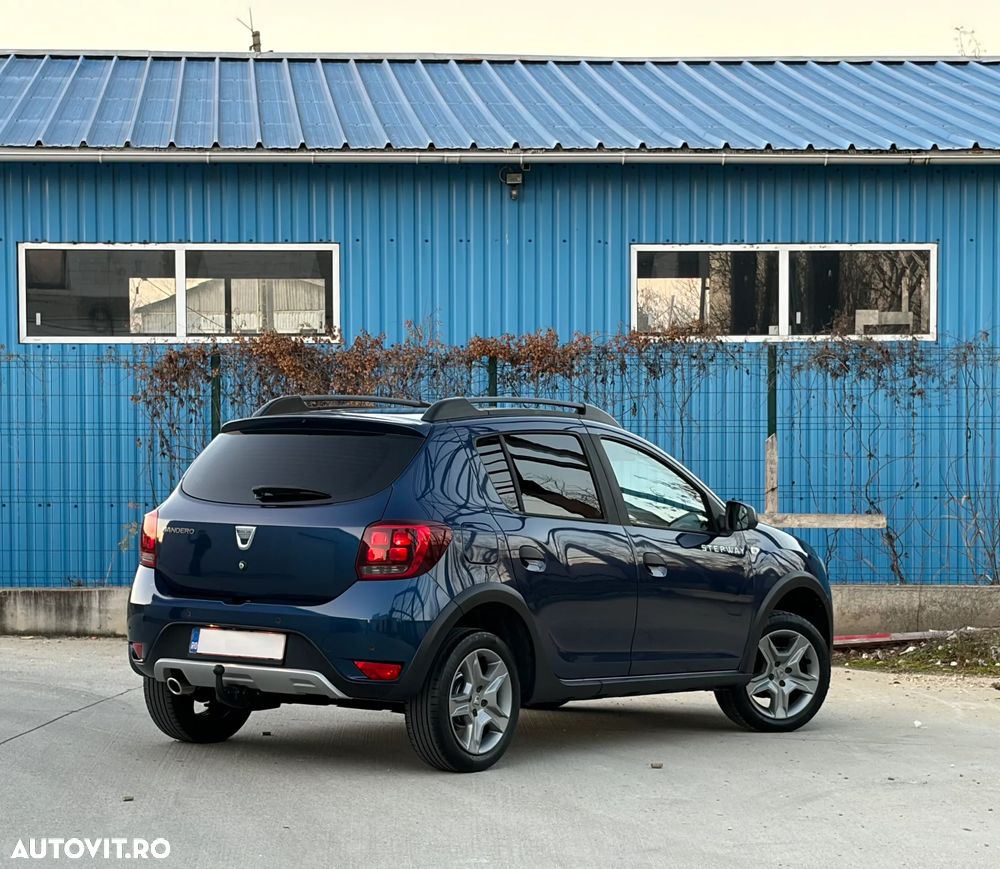 Dacia Sandero Stepway TCe 90 (S&S) Celebration - 4