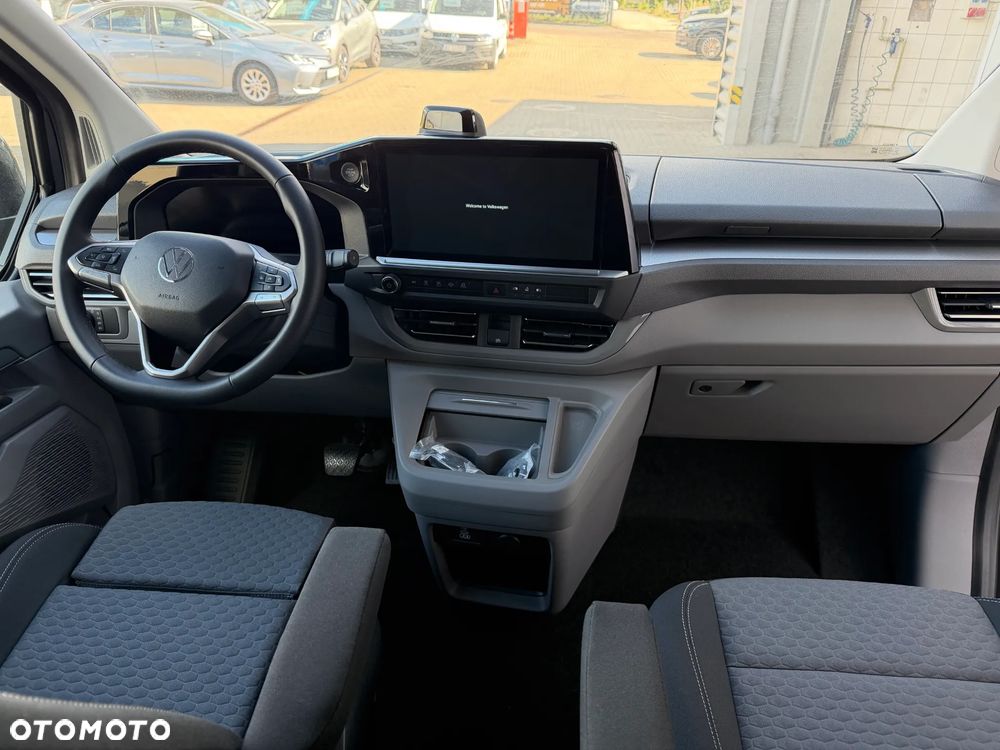 Volkswagen Caravelle - 21