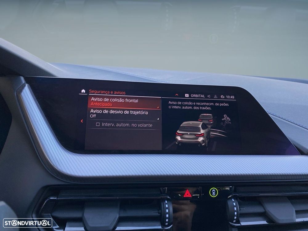 BMW 116 d Pack Desportivo M Auto - 10