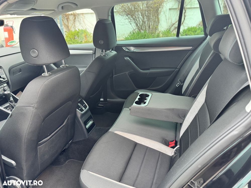 Skoda Octavia 2.0 TDI (Green tec) DSG Joy - 16