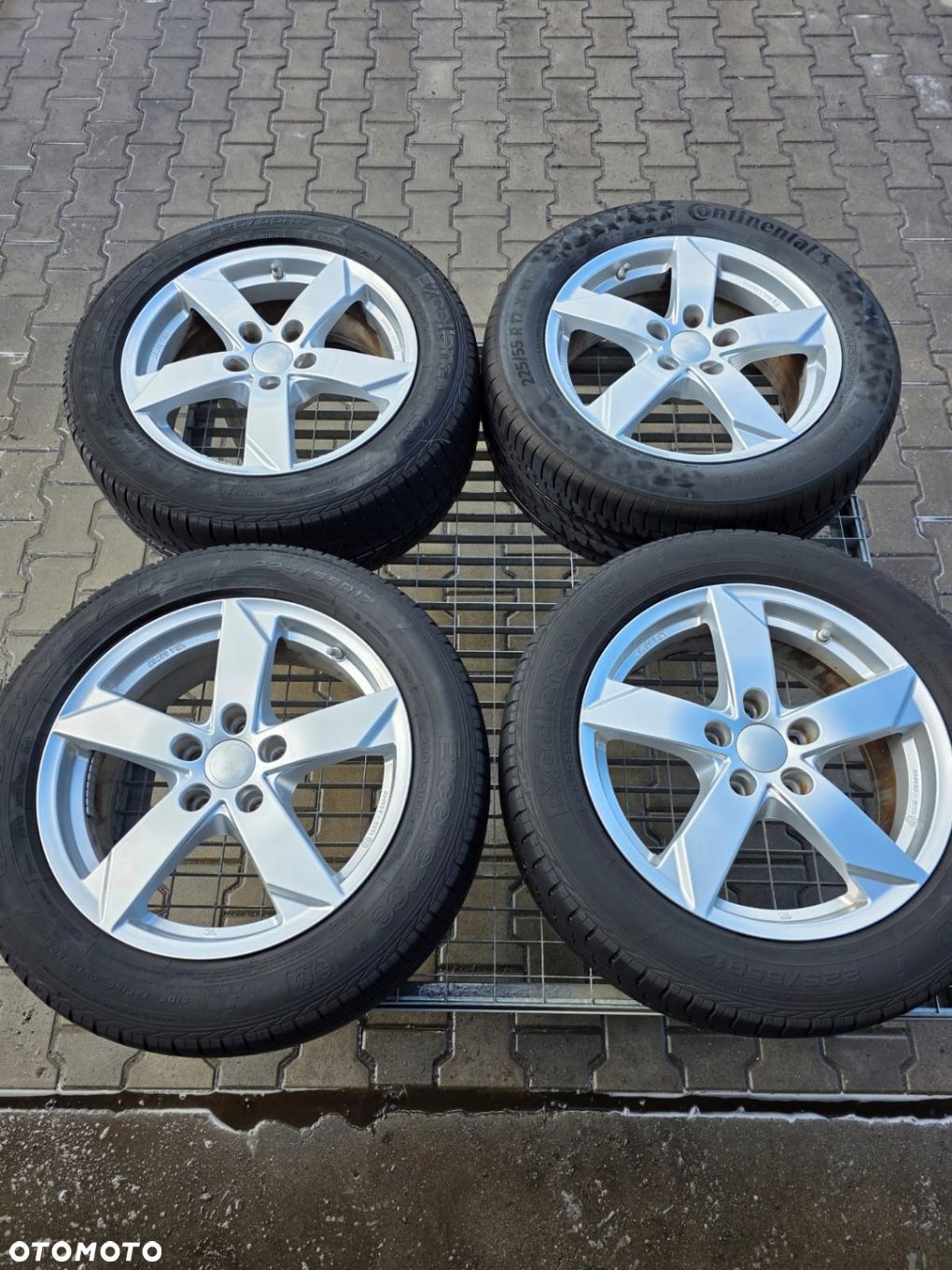 OPEL INSIGNIA 5X120 FELGI ALUMINIOWE R17 CZUJNIKI TPMS - 1