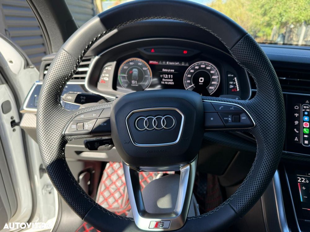 Audi Q7 55 TFSI e quattro Tiptronic PHEV S Line - 14
