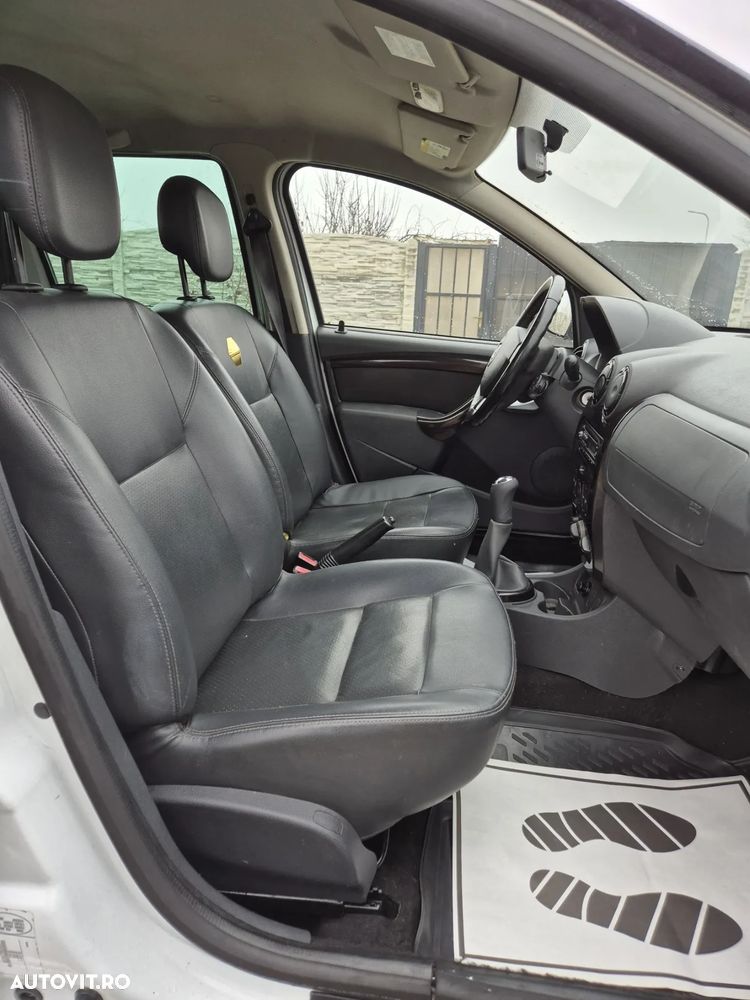 Dacia Duster 1.6 16V 4x2 Laureate - 9