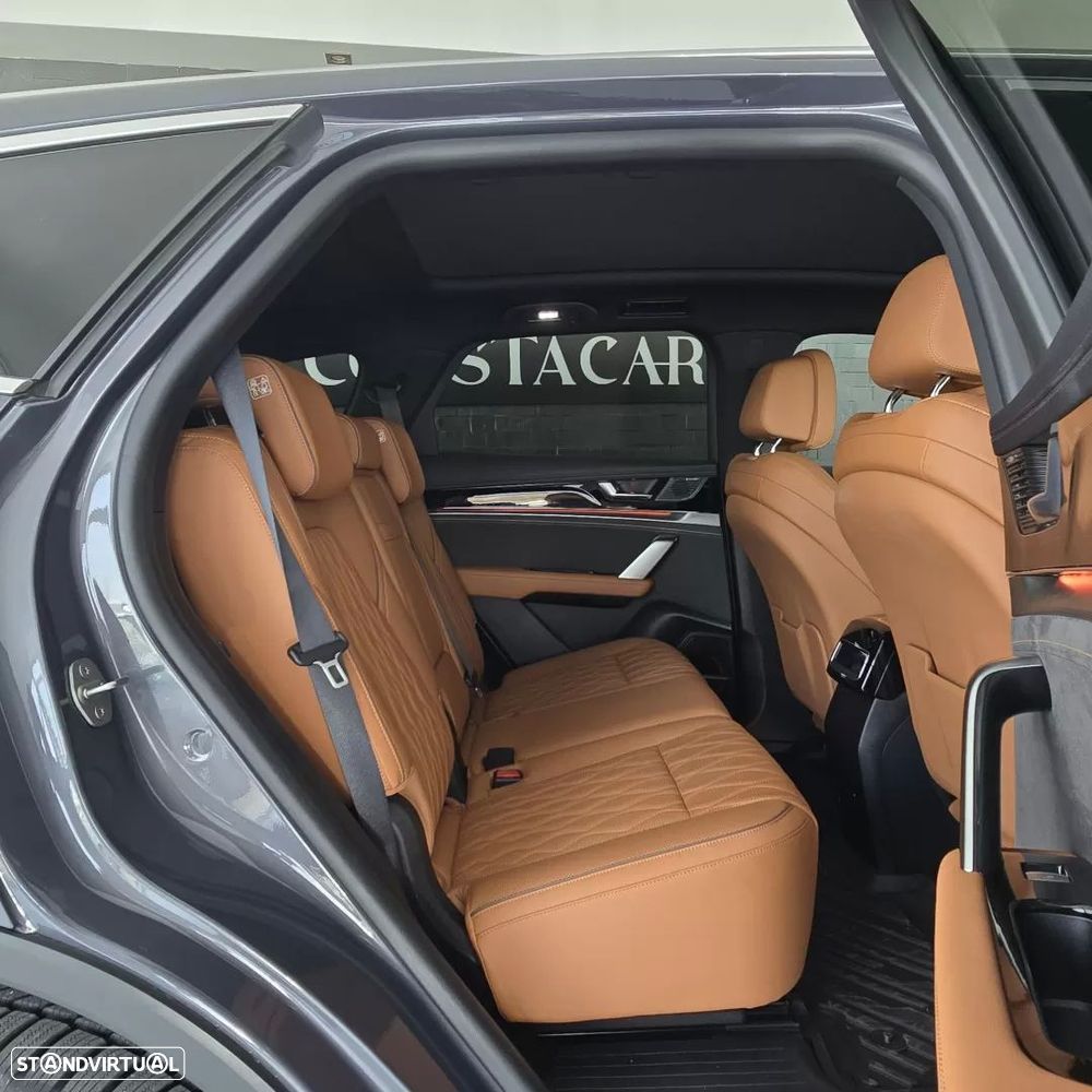 BYD Tang 108.8 kWh AWD Flagship - 12