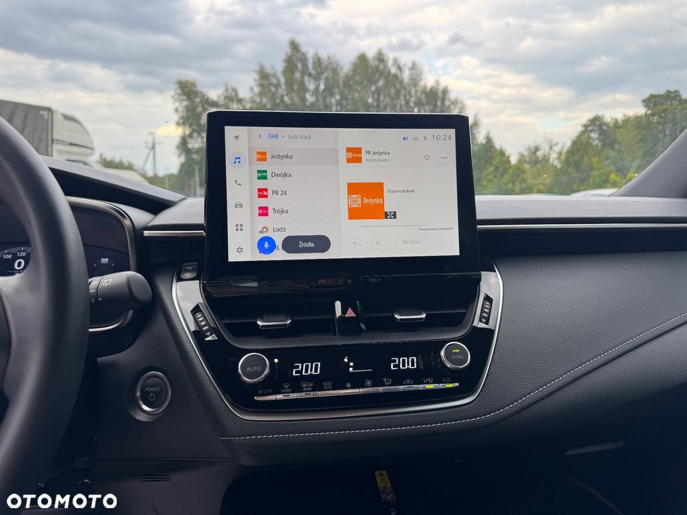 Toyota Corolla 1.8 Hybrid Style - 25