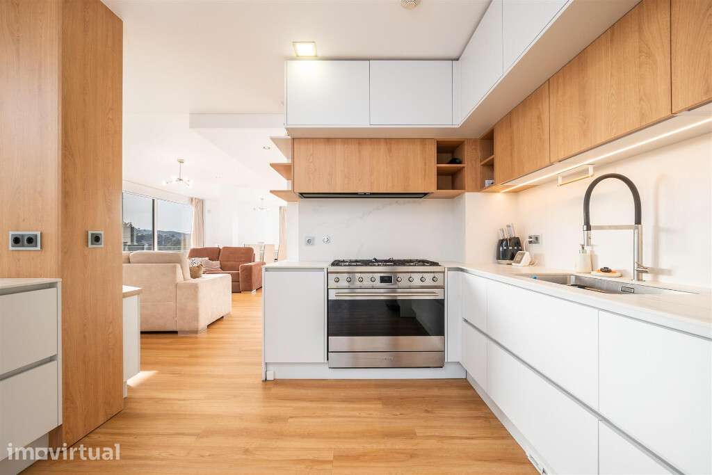 Apartamento T4 com garagem ,Pinhal Marrocos - Grande imagem: 2/21