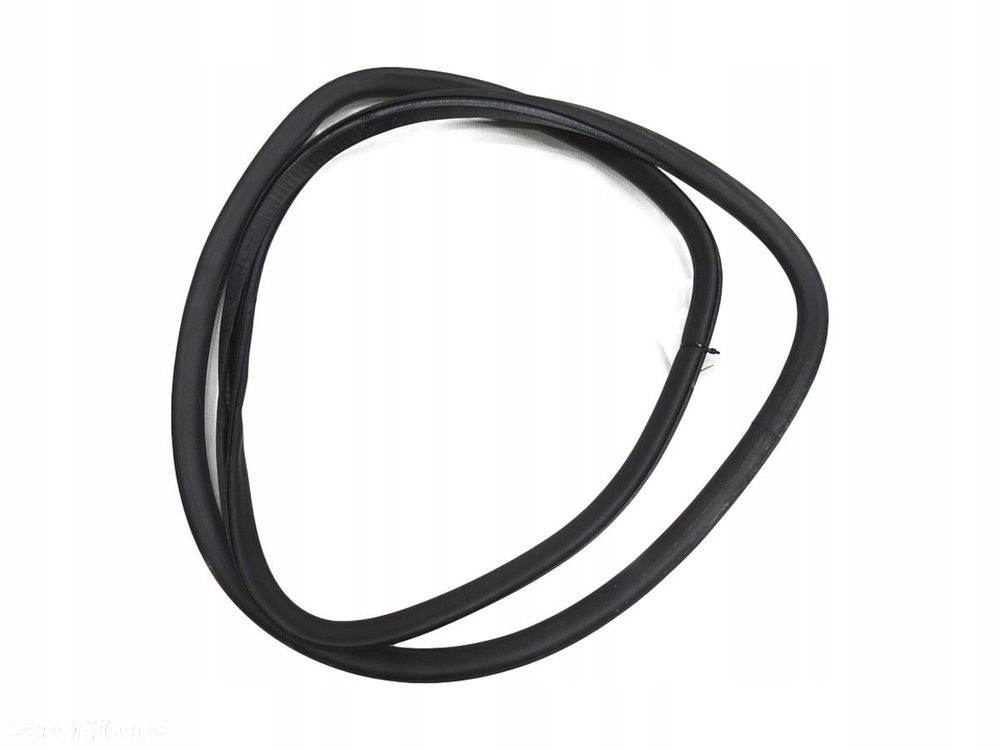 USZCZELKA DRZWI PRAWY TYŁ AUDI A4 B7 AVANT - 1