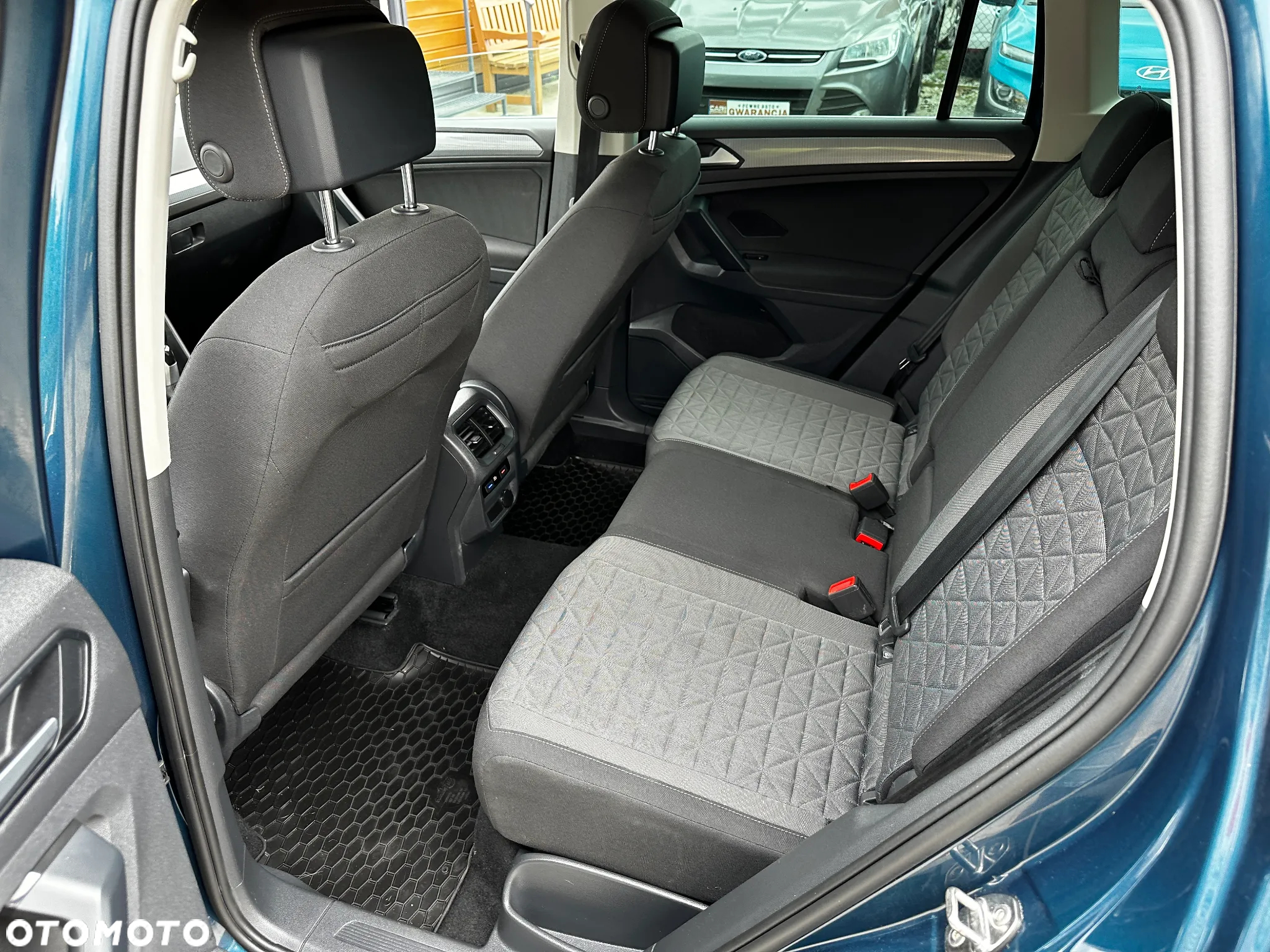 Volkswagen Tiguan - 22