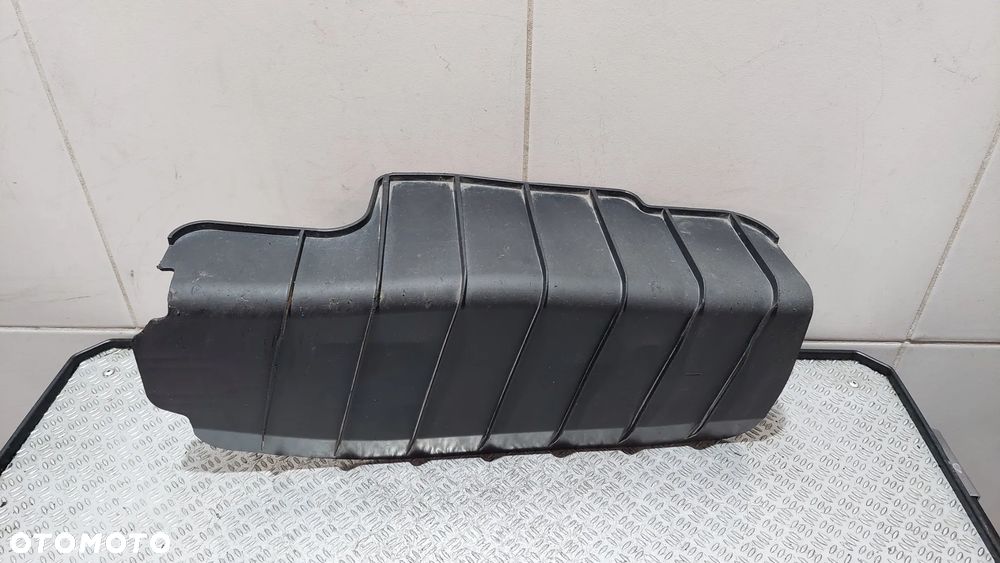 OSŁONA WAHACZA LEWA TYŁ AUDI A4 B9 KOMBI R2016 NR 8W0505415D - 3