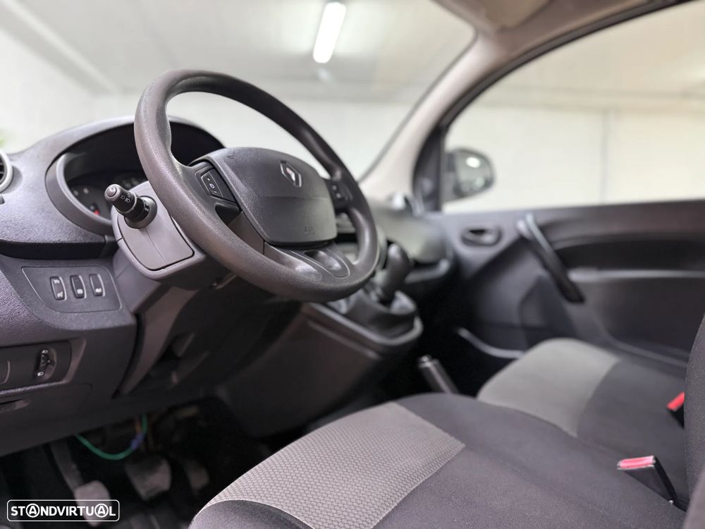 Renault KANGOO MAXI 1.5 DCI - 3 LUGARES - 24
