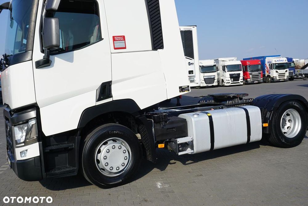 Renault T 460 / ACC / EURO 6 / SLEEPER CAB / RETARDER - 24