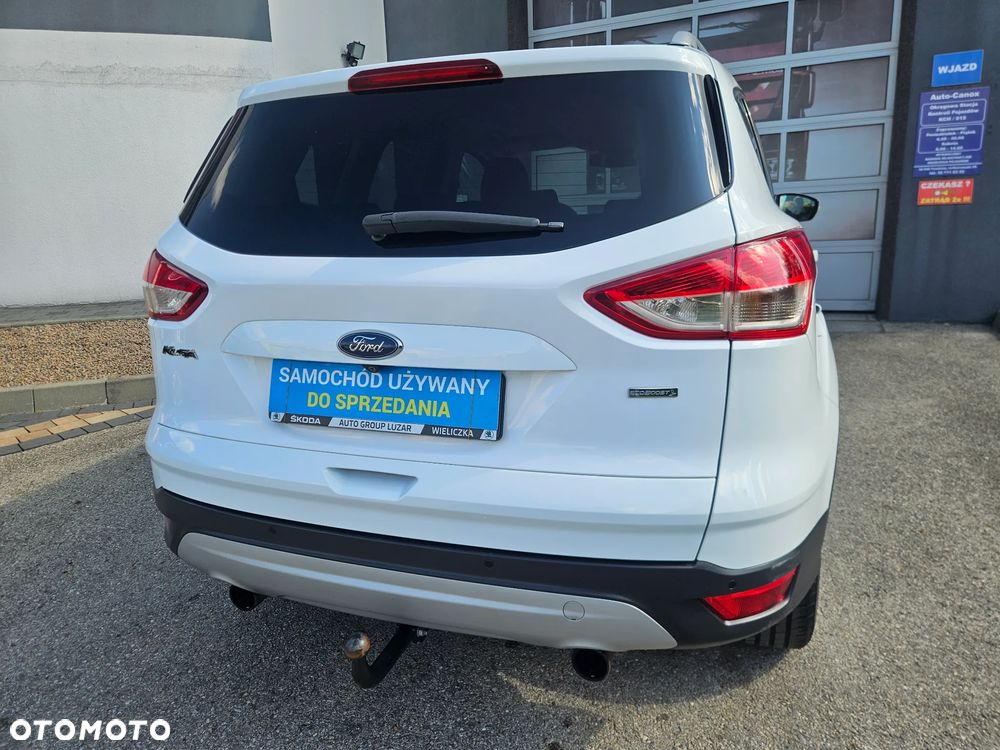 Ford Kuga 1.5 EcoBoost 2x4 Titanium - 9