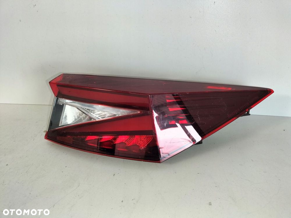 Lampa tylna tył prawa SKODA ENYAQ 21- LED - 3
