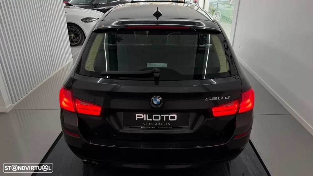 BMW 520 d Line Luxury - 7