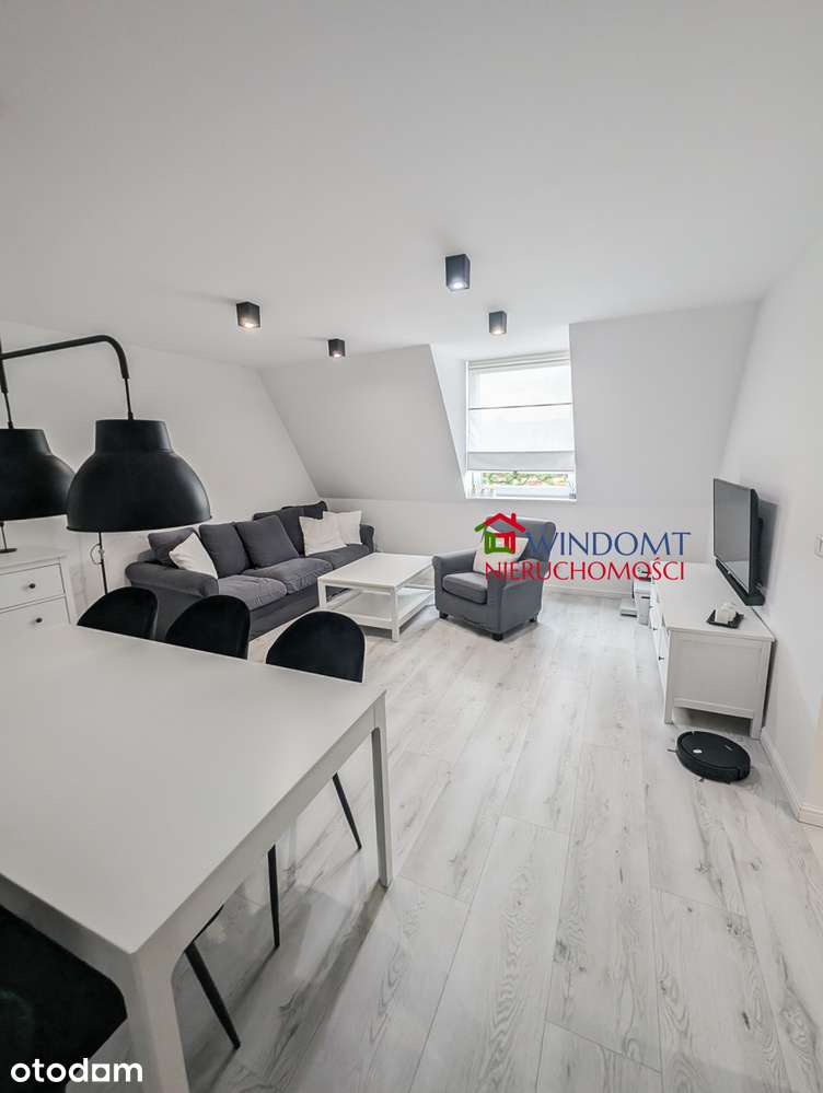 Przestronne, wyremontowane M2. Niski czynsz. Gotowe do zamieszkania.