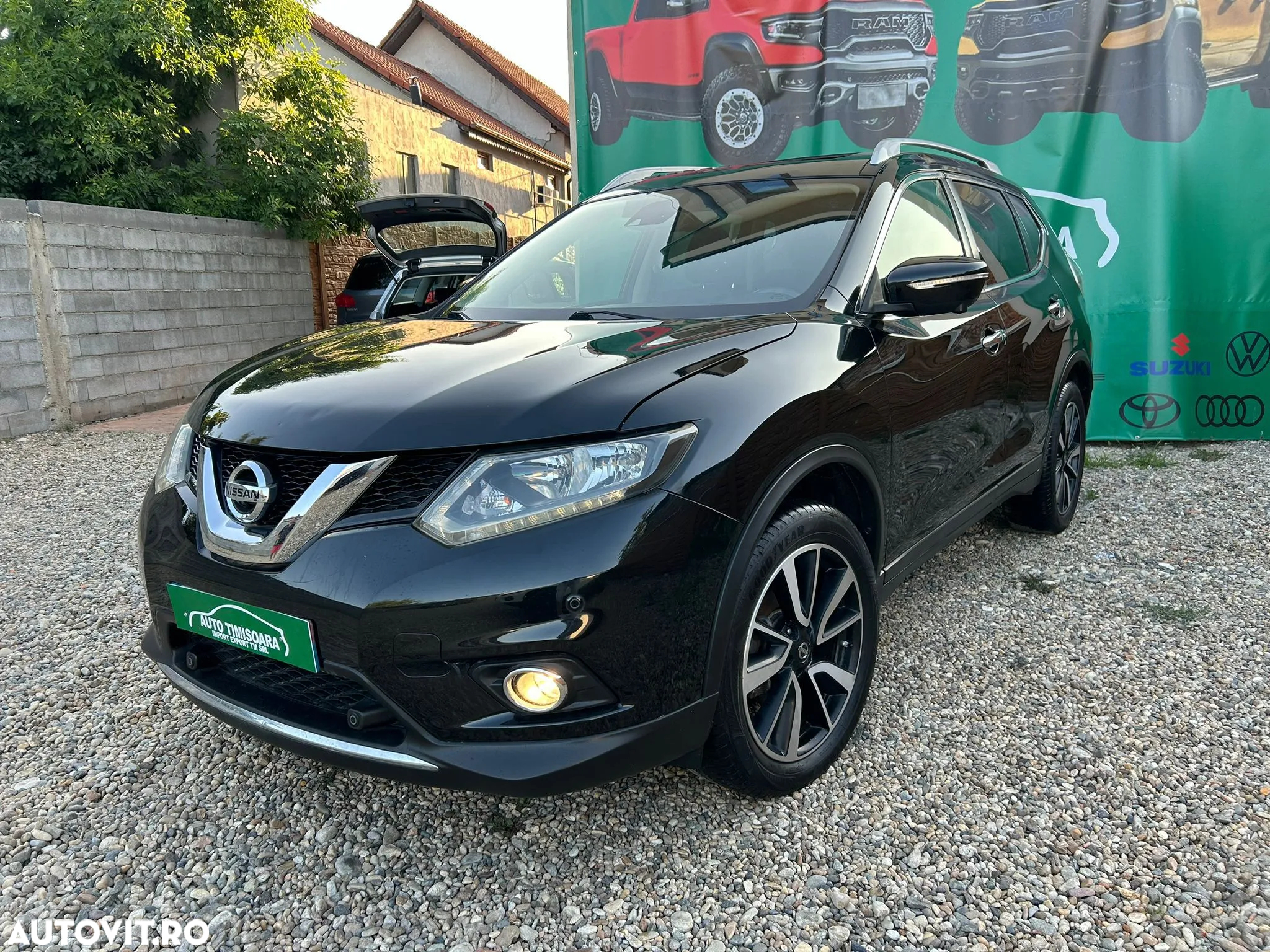 Nissan X-Trail - 3