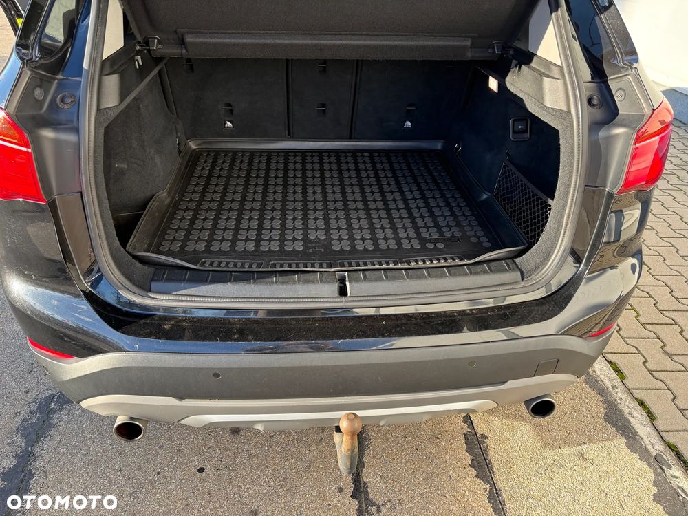 BMW X1 xDrive20d - 9