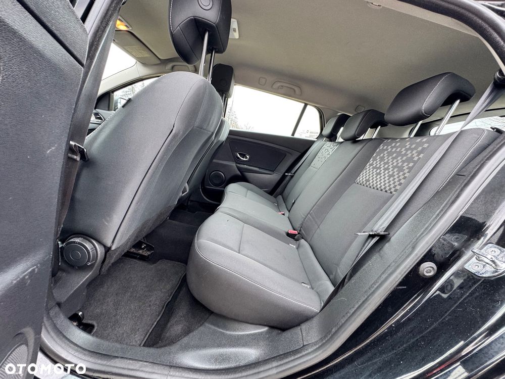 Renault Megane ENERGY TCe 115 Start & Stop Authentique - 25