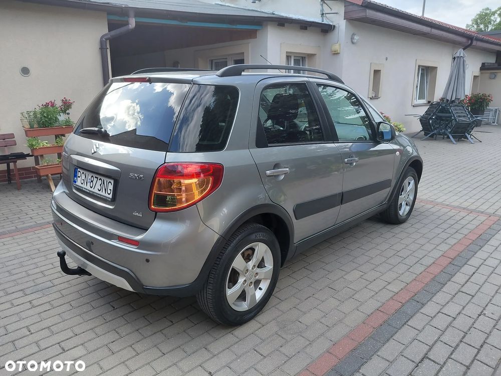 Suzuki SX4 1.6 VVT 4x4 Club - 4