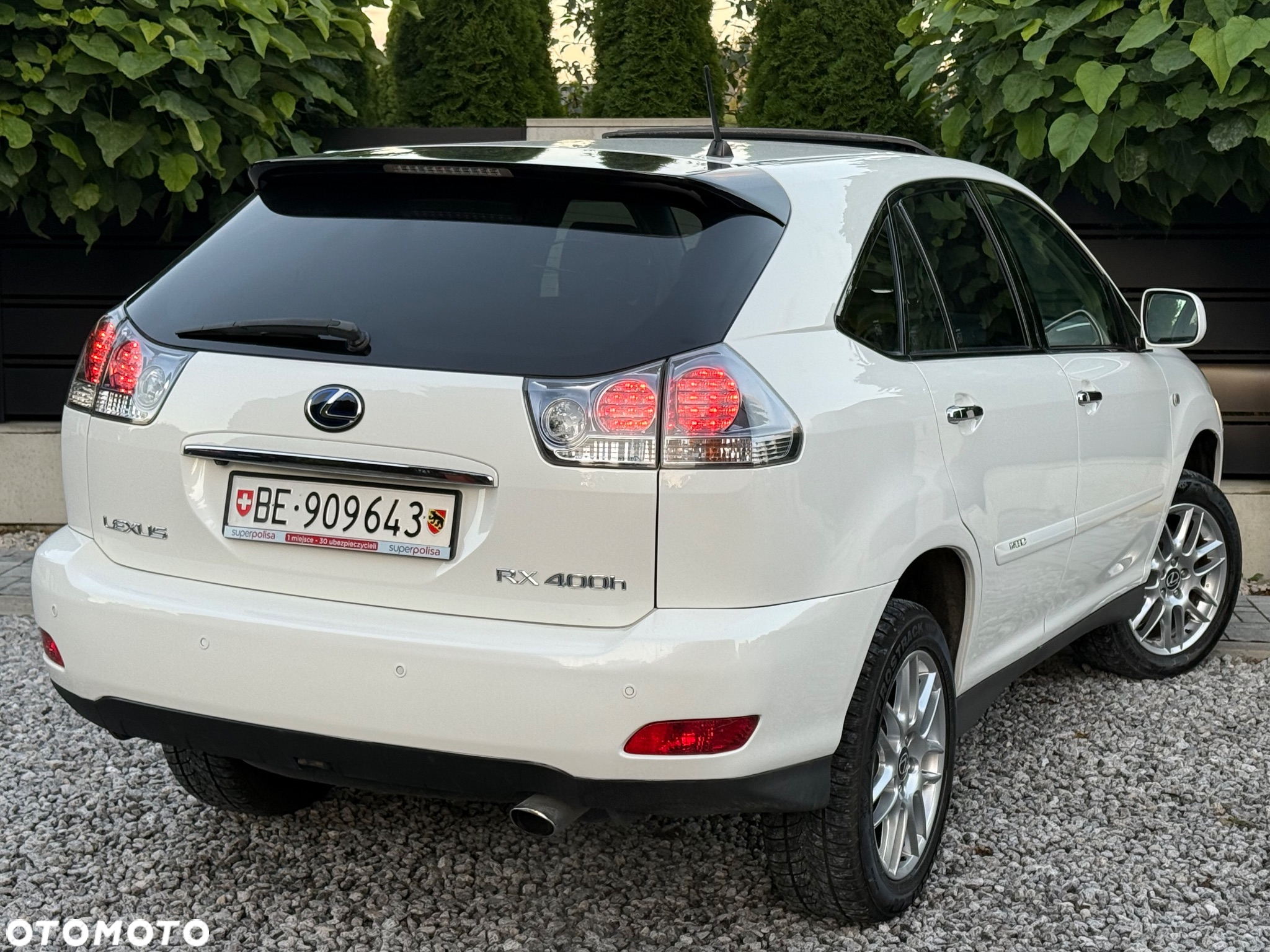 Lexus RX - 9