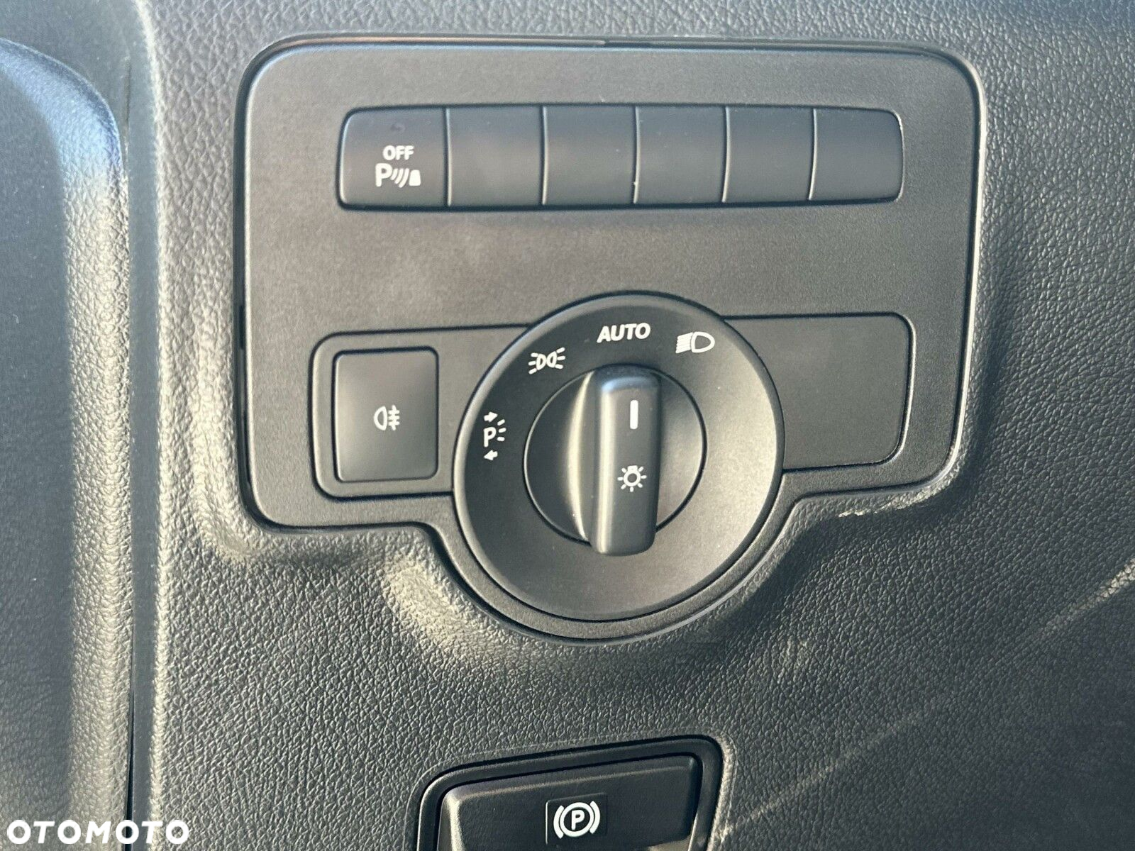 Mercedes-Benz Vito Tourer 114 CDI L2 Pro 9G-Tronic 447.703 - 24
