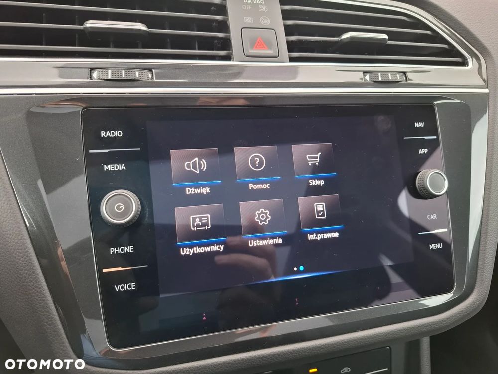 Volkswagen Tiguan 2.0 TDI SCR Life - 27