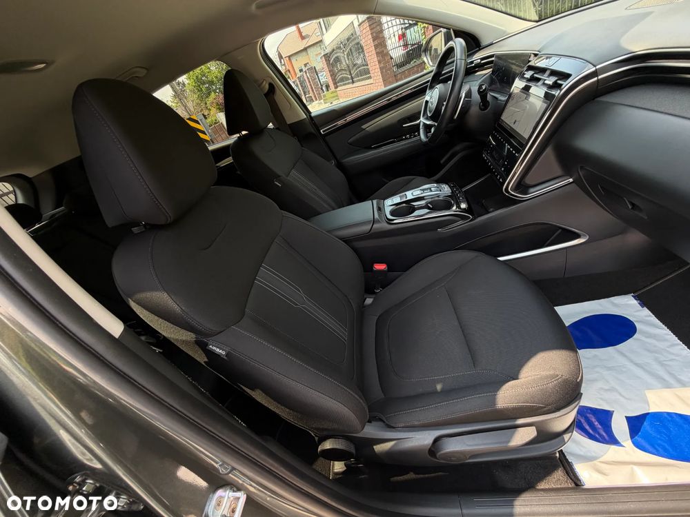 Hyundai Tucson 1.6 T-GDi HEV Executive 4WD - 13
