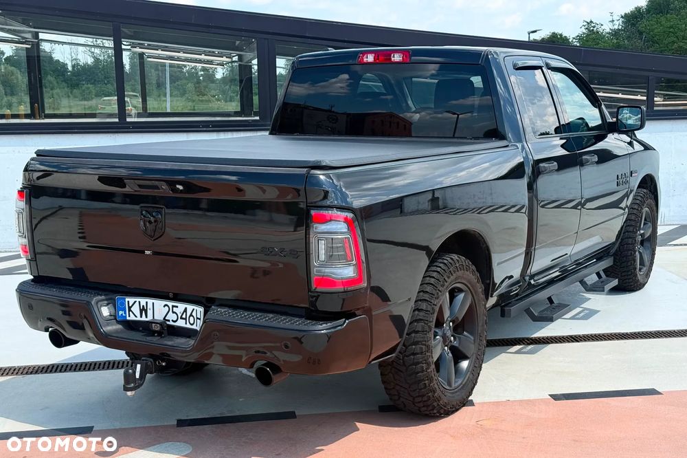 RAM 1500 Crew Cab MB Sport - 12