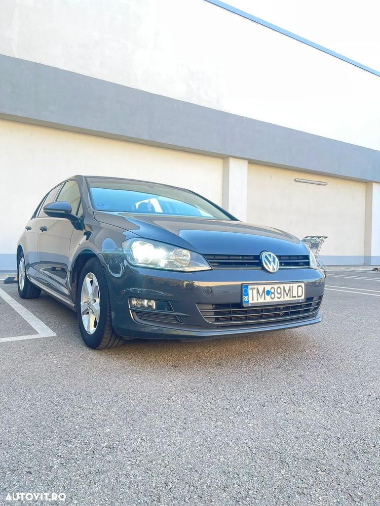 Volkswagen Golf - 3
