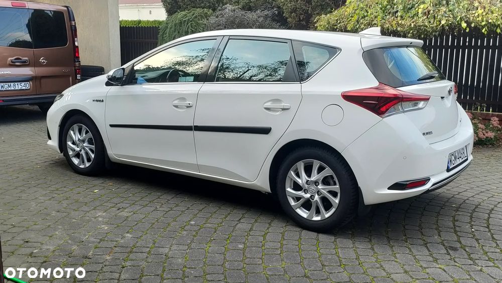 Toyota Auris Hybrid 135 Premium - 9
