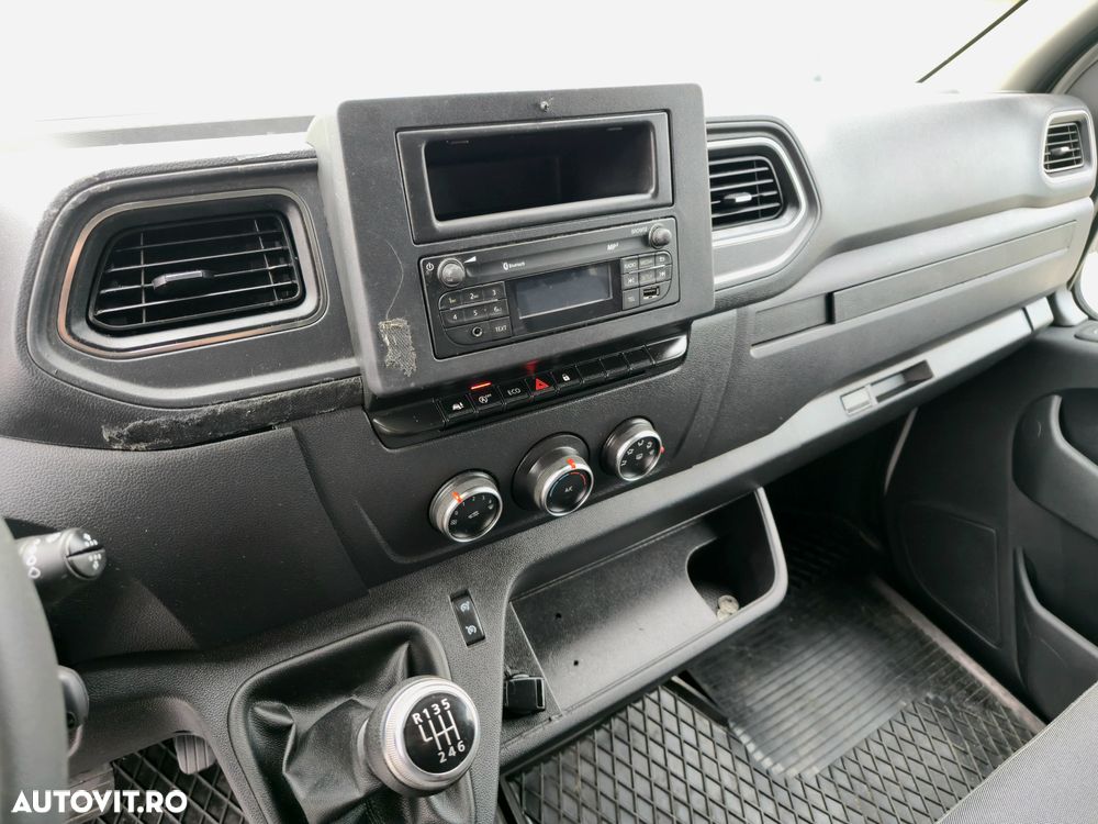 Renault Master - 9