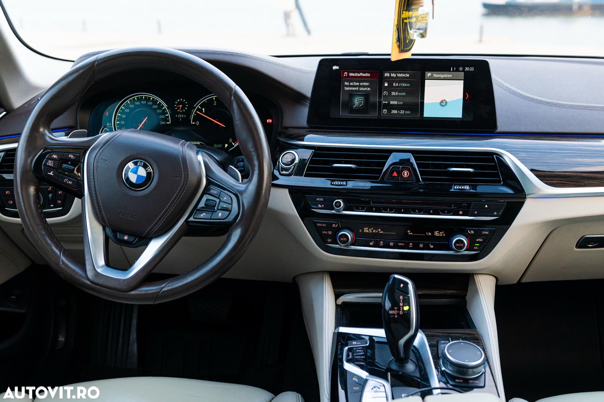 BMW Seria 5 530d xDrive AT - 18
