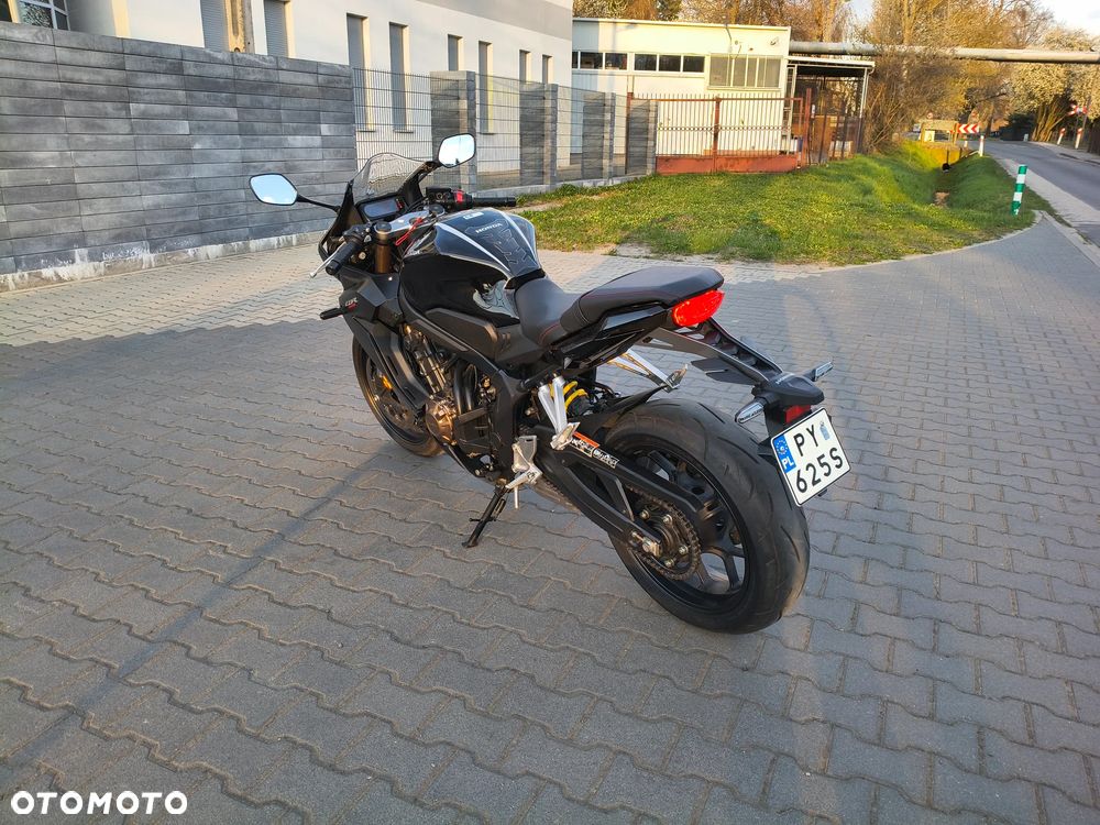 Honda CBR - 4