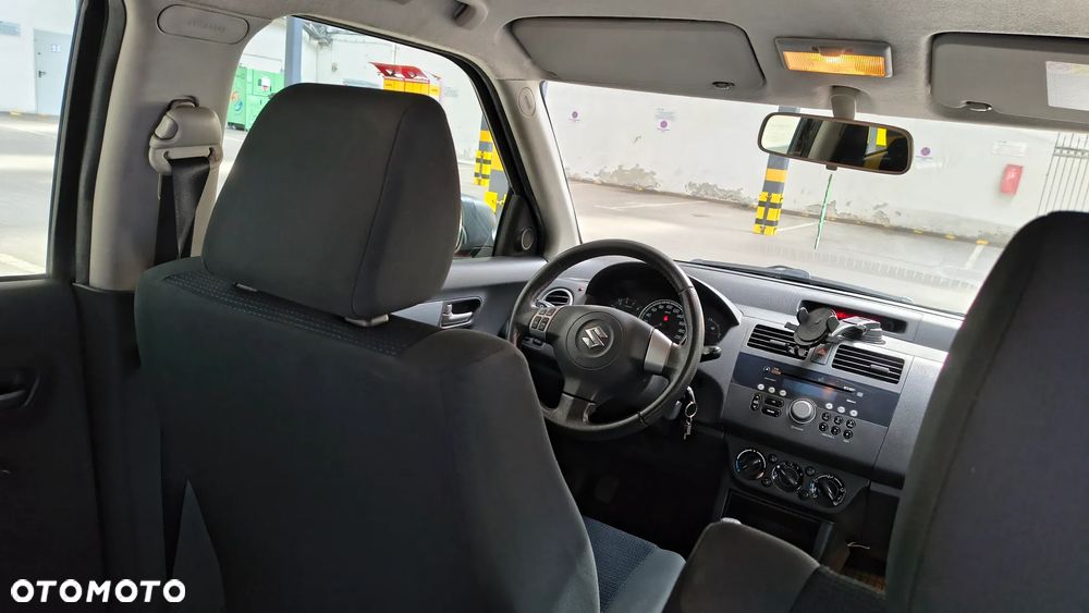 Suzuki Swift 1.3 GLX / Comfort - 9