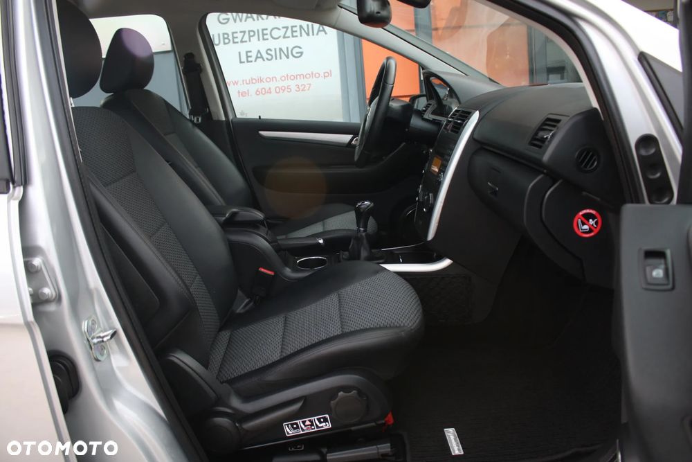 Mercedes-Benz Klasa A 160 BlueEFFICIENCY Elegance - 6