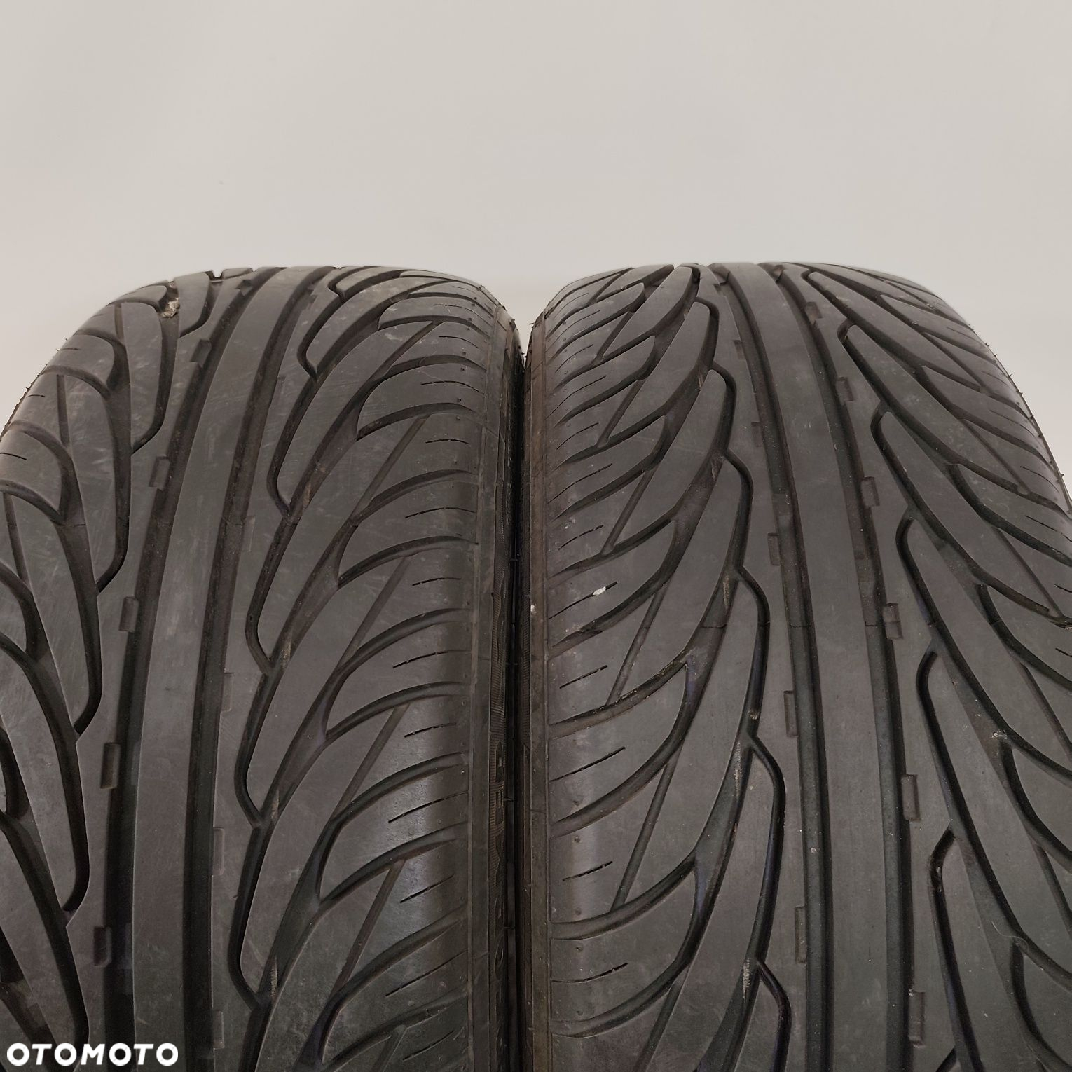 Opony 235/40 r18 bieznik 7,5mm lato para - 2