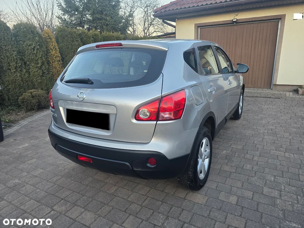 Nissan Qashqai 2.0 4 x 4 visia - 3