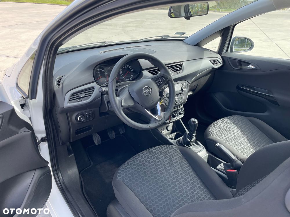 Opel Corsa 1.2 16V Essentia - 12