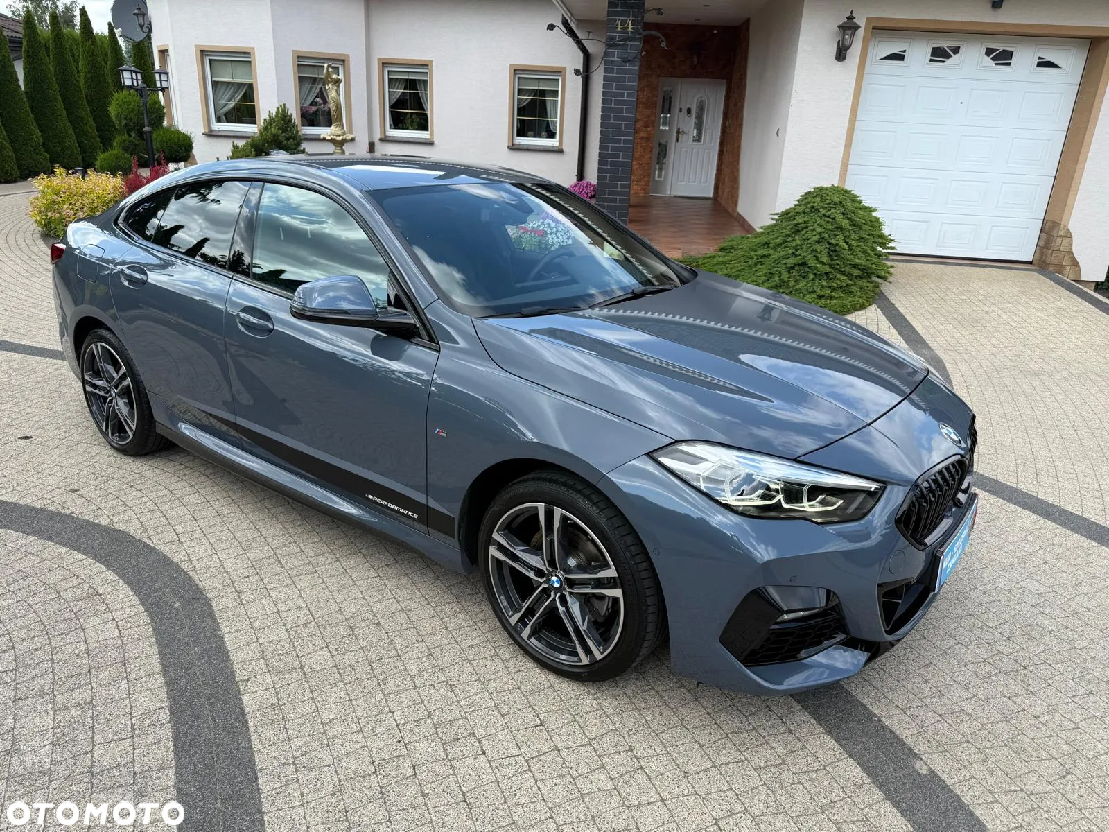 BMW Seria 2 218i - 2