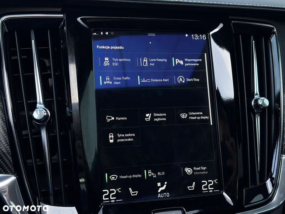 Volvo S90 D5 AWD R-Design - 31